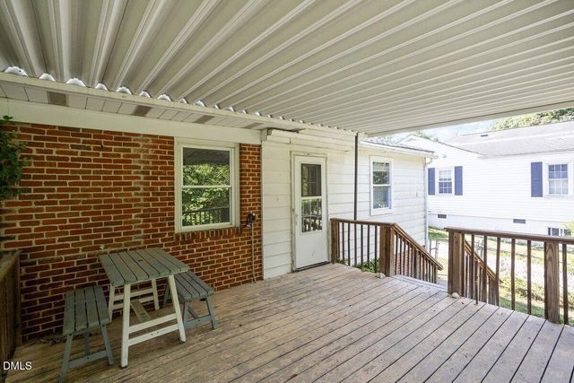 1111 Brookside Drive, Raleigh, NC 27604
