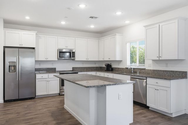 12201 Encanto Way, Rancho Cordova, CA 95742