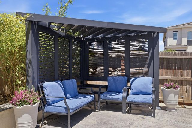 12201 Encanto Way, Rancho Cordova, CA 95742