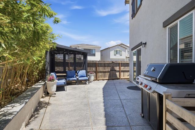 12201 Encanto Way, Rancho Cordova, CA 95742