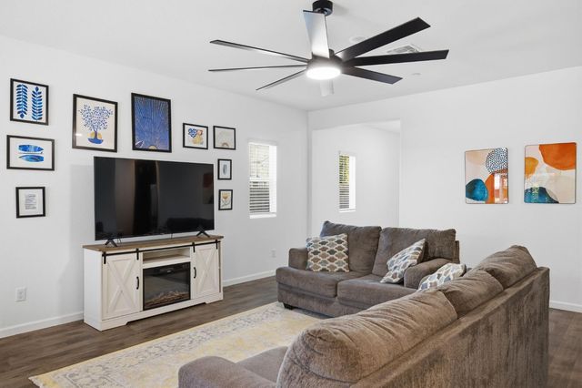 12201 Encanto Way, Rancho Cordova, CA 95742