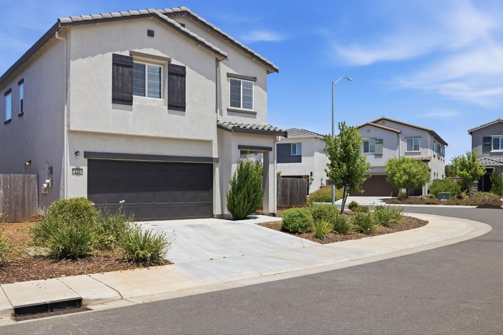 12201 Encanto Way, Rancho Cordova, CA 95742