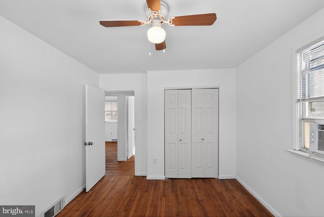 389 MCKINLEY AVE, Morrisville, PA 19067