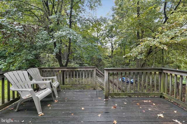 389 MCKINLEY AVE, Morrisville, PA 19067