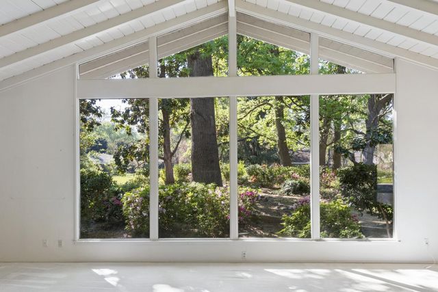 1700 McClaren Dr, Carmichael, CA 95608