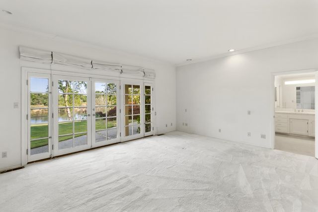 1700 McClaren Dr, Carmichael, CA 95608