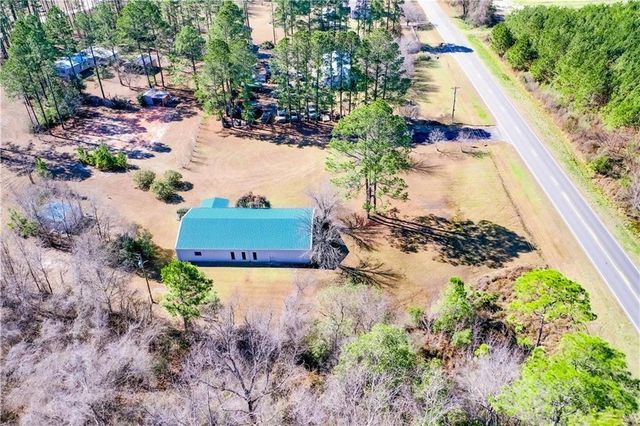 3191 Midway Church Road, Blackshear, GA 31516