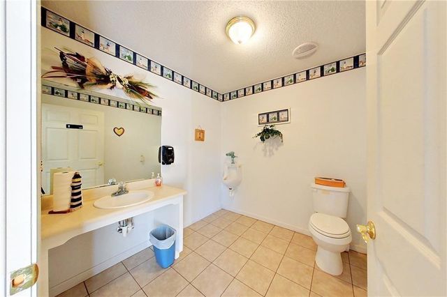 3191 Midway Church Road, Blackshear, GA 31516