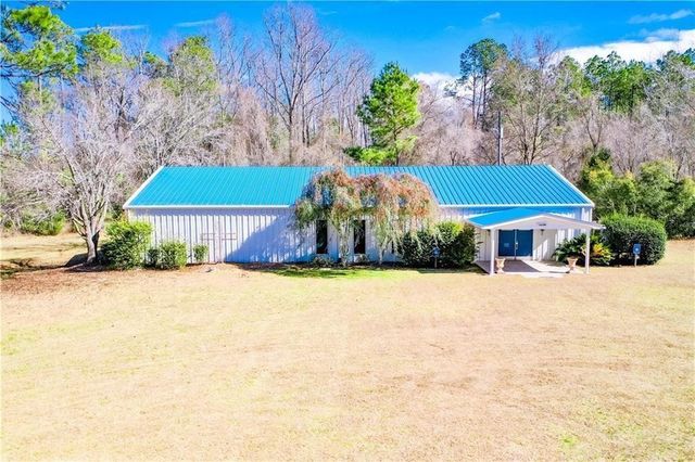3191 Midway Church Road, Blackshear, GA 31516