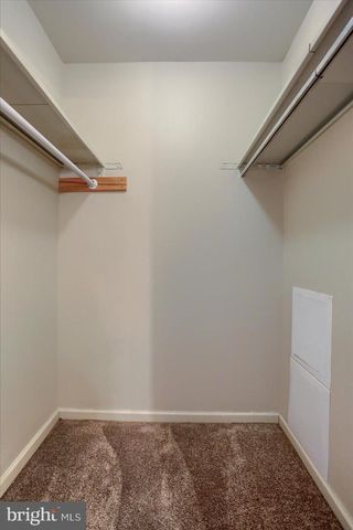 85 FAIRFAX VLG, Harrisburg, PA 17112