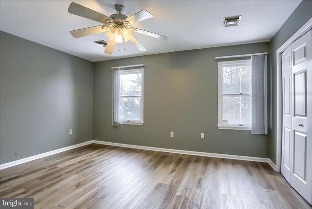 85 FAIRFAX VLG, Harrisburg, PA 17112