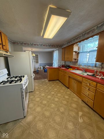 505 N West Street, Lebanon, IN 46052