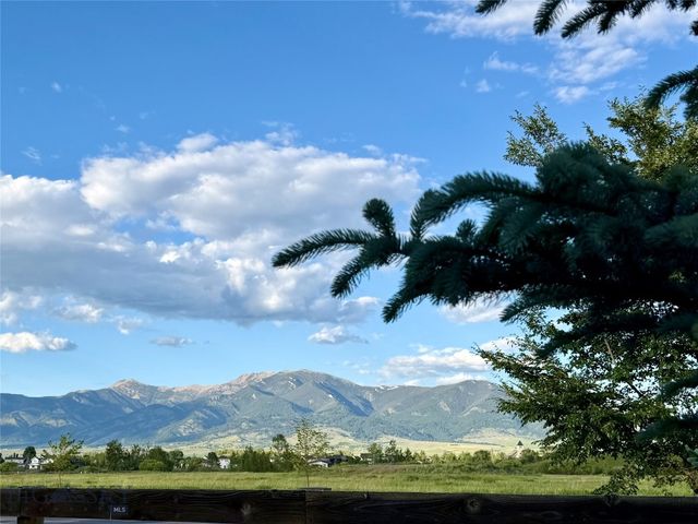 1410 Ryun Sun Way, Bozeman, MT 59718