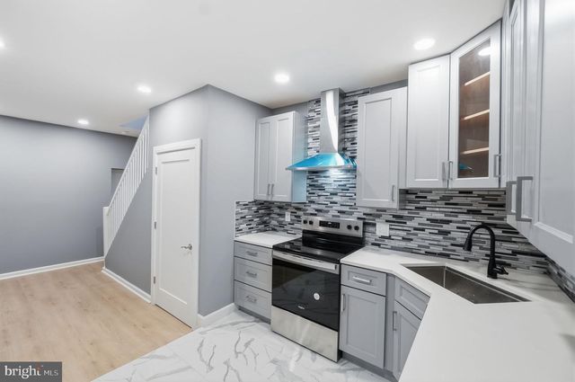 527 S SMALLWOOD ST, Baltimore, MD 21223