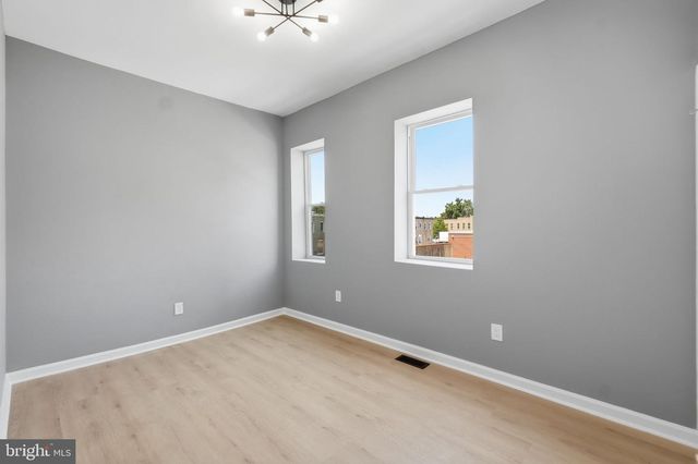 527 S SMALLWOOD ST, Baltimore, MD 21223