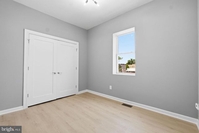 527 S SMALLWOOD ST, Baltimore, MD 21223