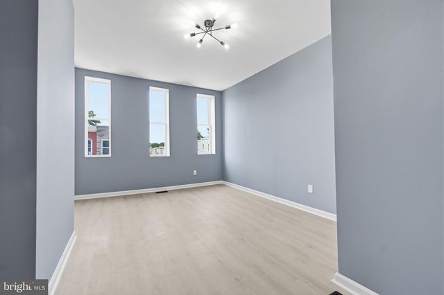 527 S SMALLWOOD ST, Baltimore, MD 21223