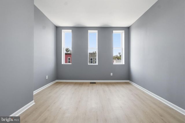 527 S SMALLWOOD ST, Baltimore, MD 21223