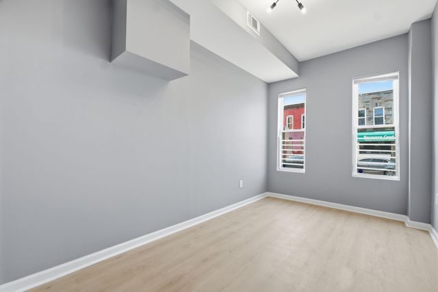527 S SMALLWOOD ST, Baltimore, MD 21223