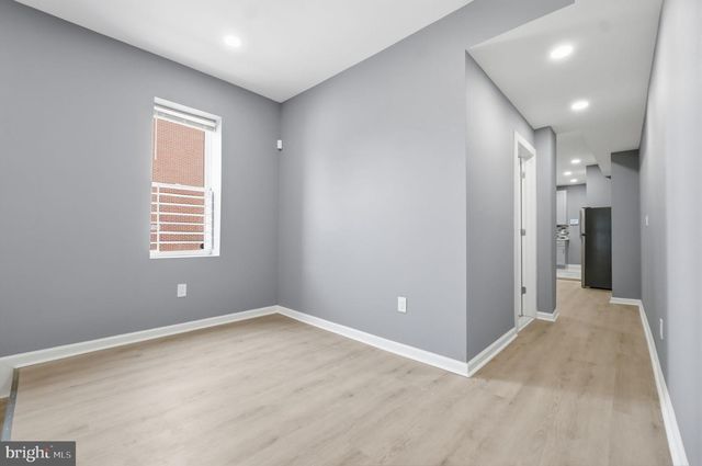 527 S SMALLWOOD ST, Baltimore, MD 21223