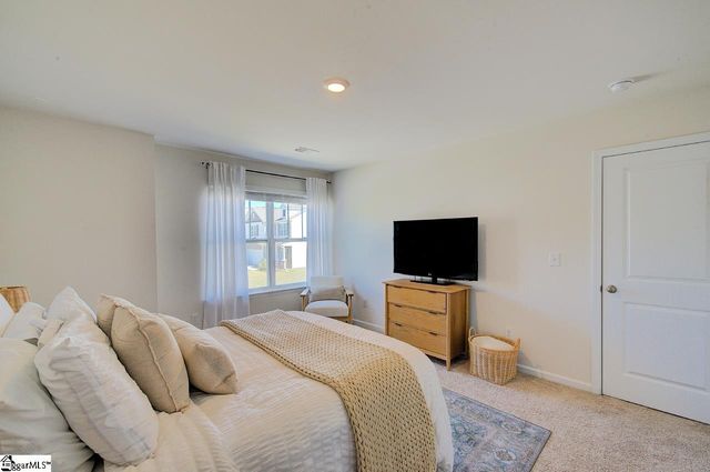 106 Hartridge Drive, Simpsonville, SC 29680