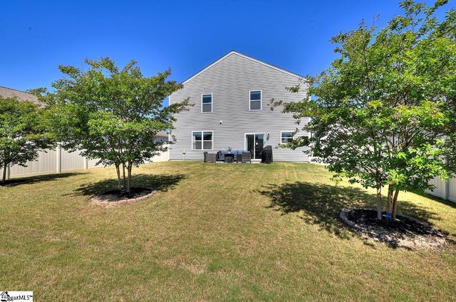 106 Hartridge Drive, Simpsonville, SC 29680