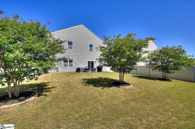 106 Hartridge Drive, Simpsonville, SC 29680