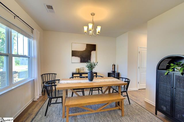106 Hartridge Drive, Simpsonville, SC 29680