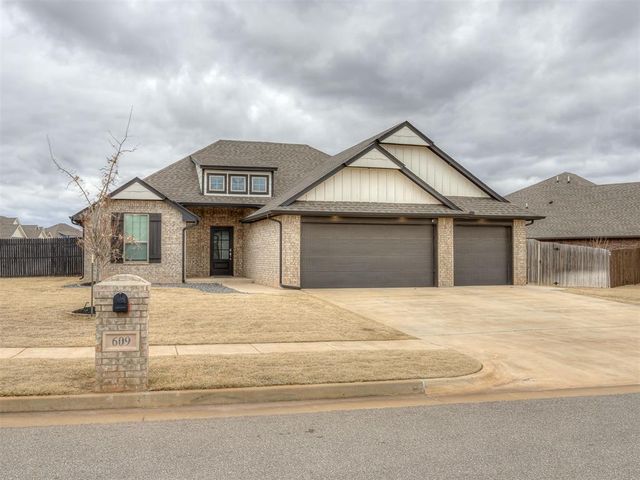 609 Red River Drive, Yukon, OK 73099