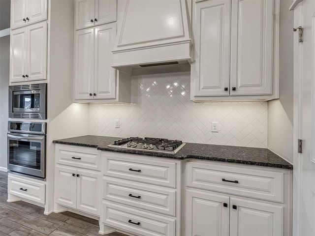 609 Red River Drive, Yukon, OK 73099