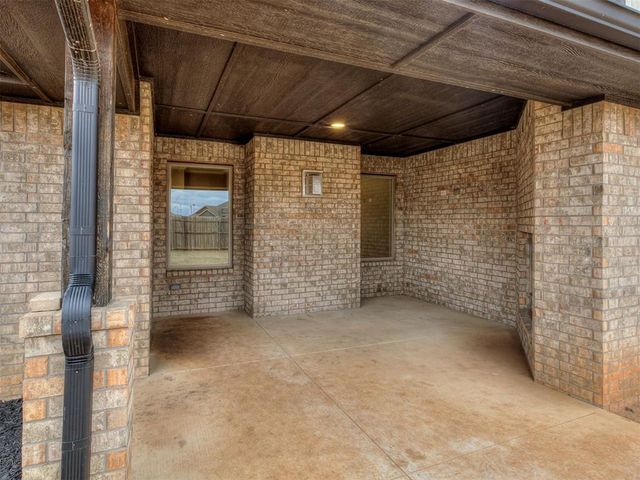 609 Red River Drive, Yukon, OK 73099