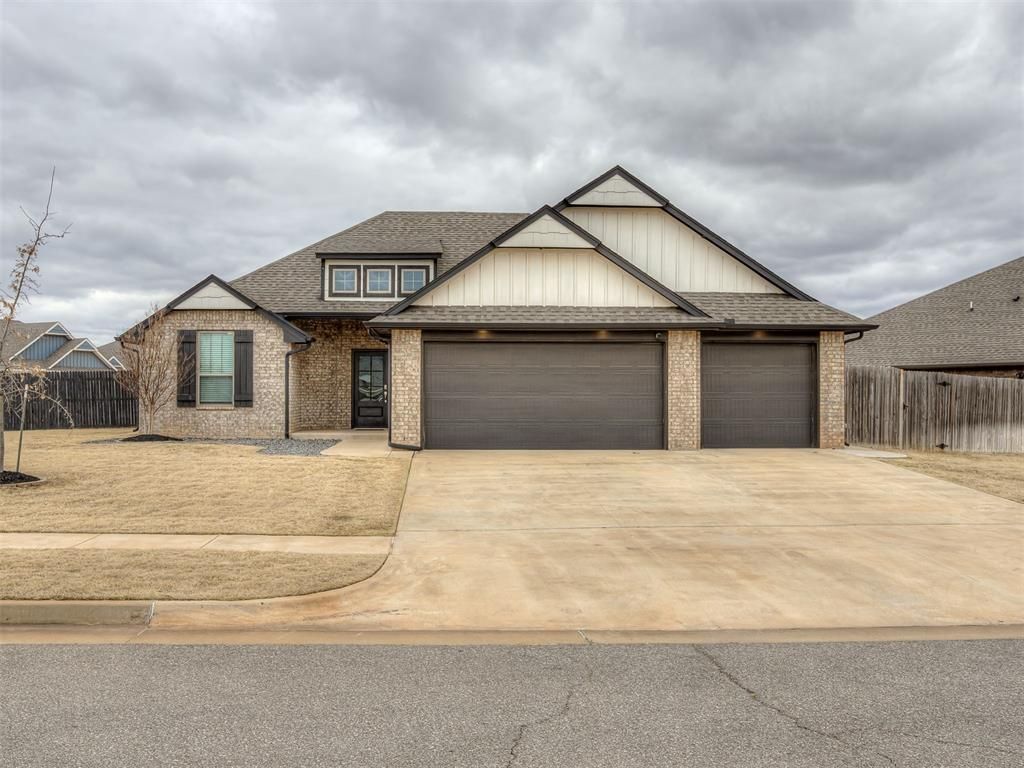 609 Red River Drive, Yukon, OK 73099