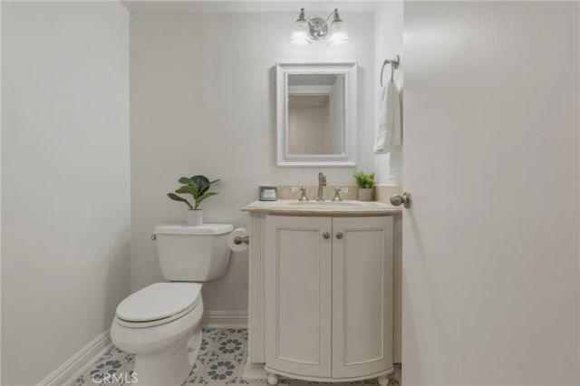48 Willowood, Aliso Viejo, CA 92656