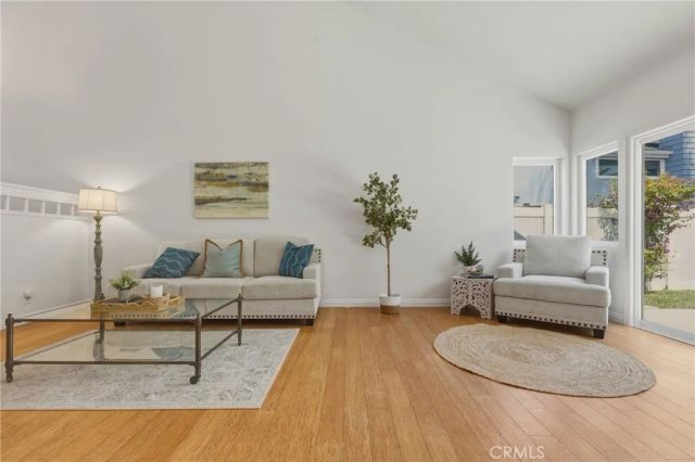 48 Willowood, Aliso Viejo, CA 92656