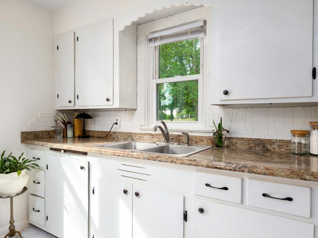 305 Ellison Street, Branson, MO 65616