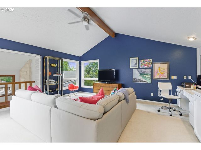 4393 SUNDEW Ct, Lake Oswego, OR 97035