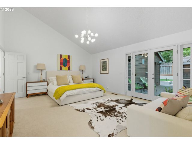 4393 SUNDEW Ct, Lake Oswego, OR 97035