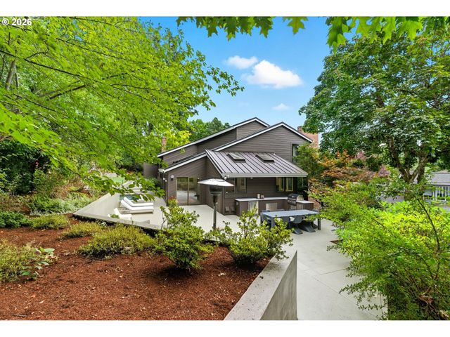 4393 SUNDEW Ct, Lake Oswego, OR 97035