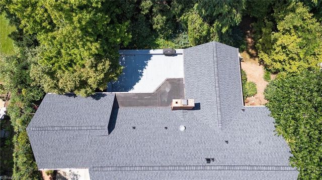 1905 Basset Trail, Greensboro, NC 27410