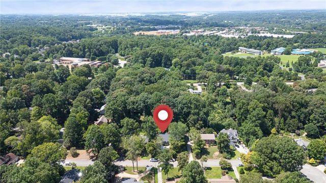 1905 Basset Trail, Greensboro, NC 27410