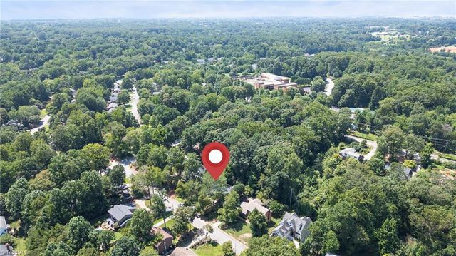 1905 Basset Trail, Greensboro, NC 27410