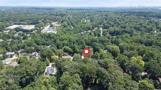1905 Basset Trail, Greensboro, NC 27410