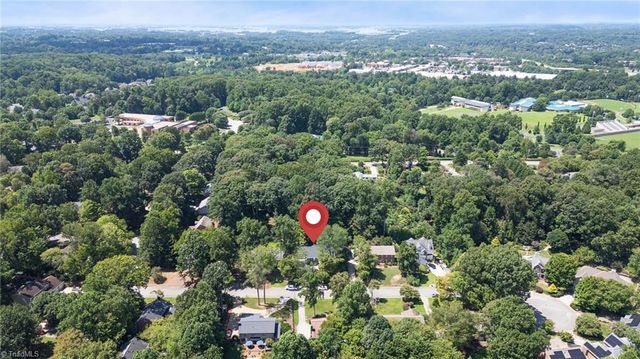 1905 Basset Trail, Greensboro, NC 27410