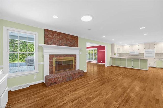 1905 Basset Trail, Greensboro, NC 27410