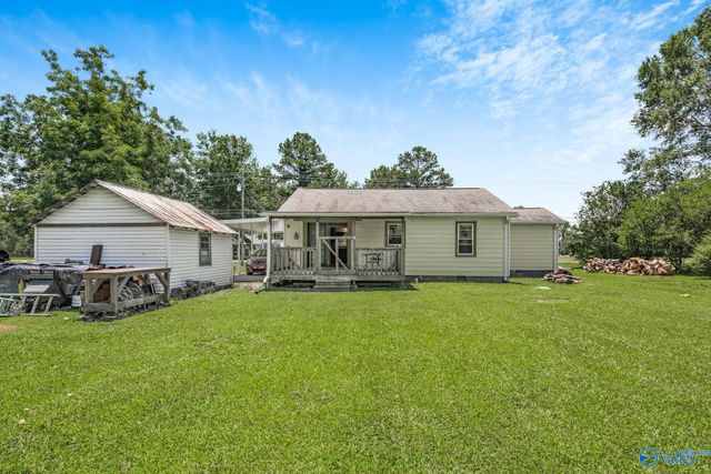 17193 New Cut Road, Athens, AL 35611