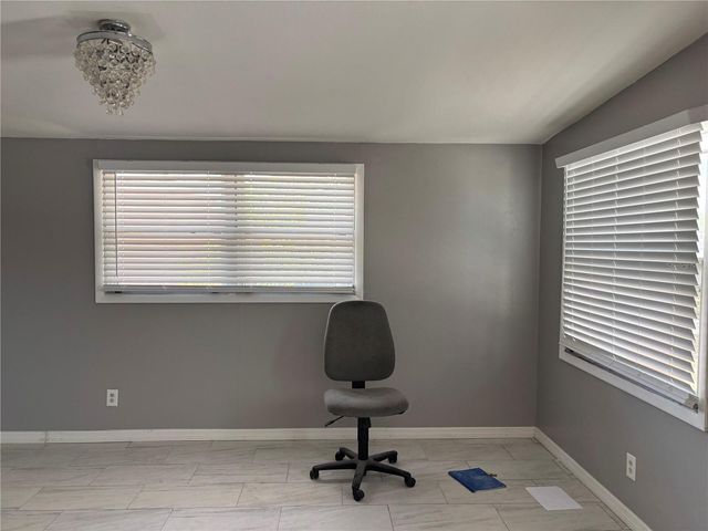1320 LARSEN LN, Tampa, FL 33619