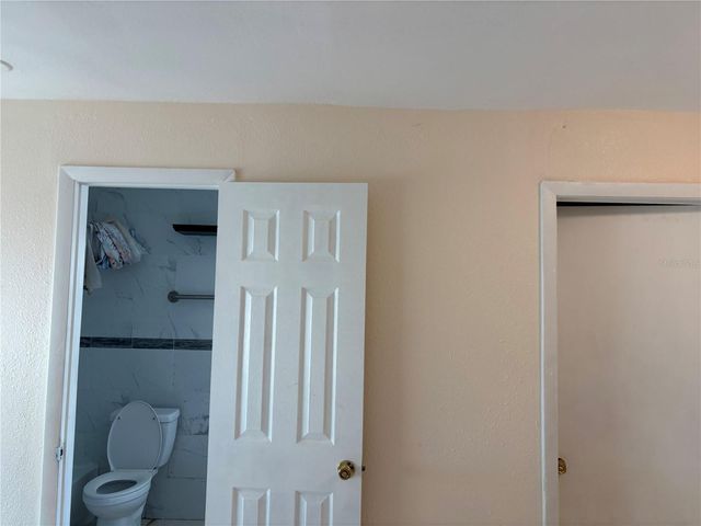 1320 LARSEN LN, Tampa, FL 33619