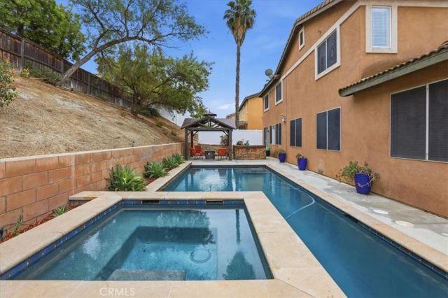 8072 Branding Iron Lane, Riverside, CA 92508