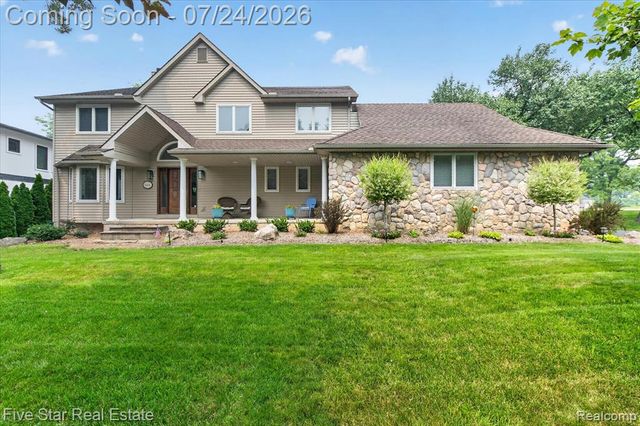3556 Shady Beach Boulevard, Orchard Lake, MI 48324