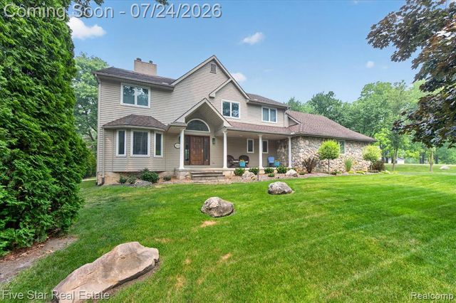 3556 Shady Beach Boulevard, Orchard Lake, MI 48324